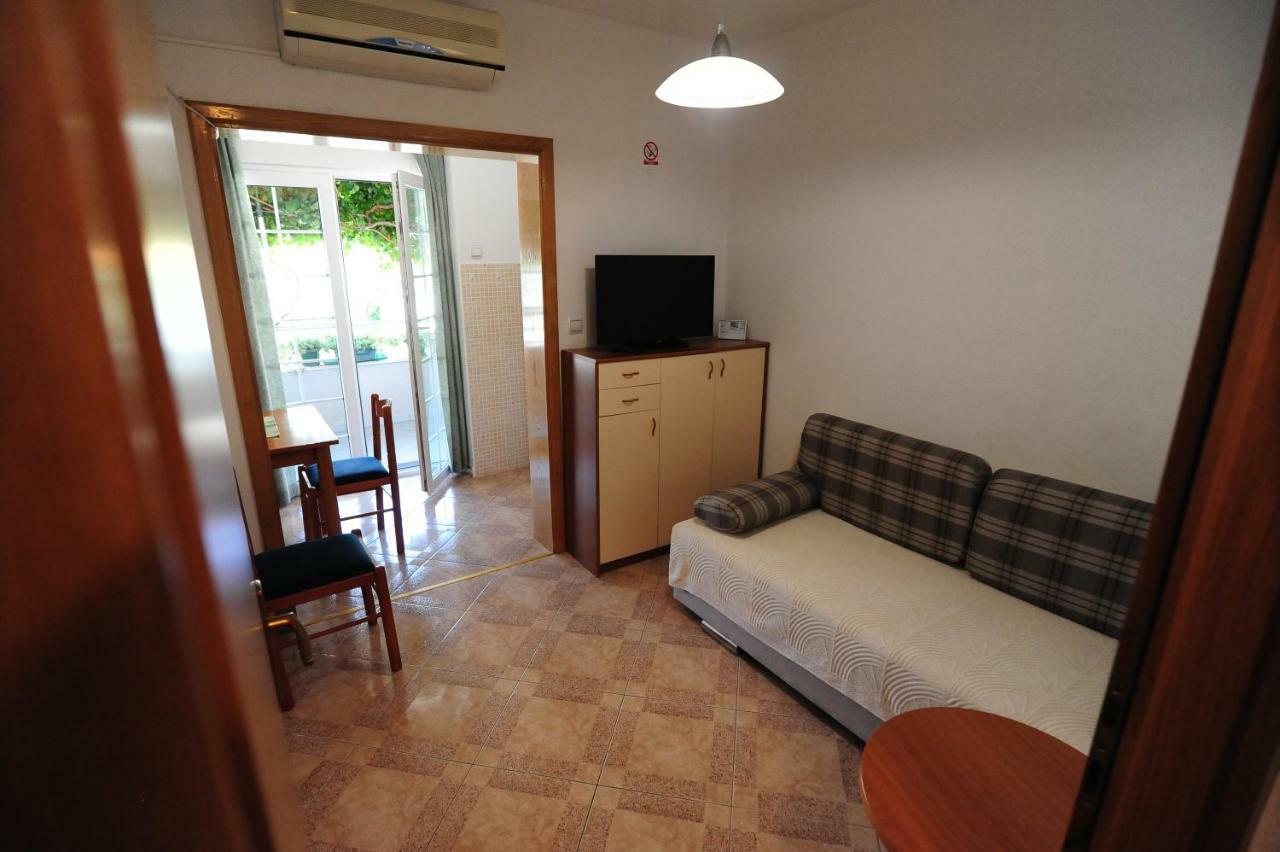 Milic Apartments มาคาร์สกา ภายนอก รูปภาพ