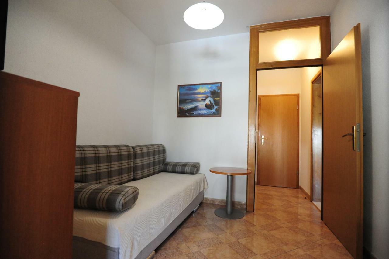 Milic Apartments มาคาร์สกา ภายนอก รูปภาพ